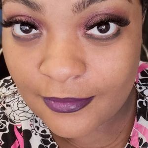 Meet your Posher, Iesha